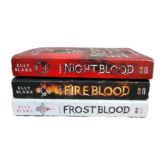 Frostblood Saga Complete PB Set Elly Blake YA High Fantasy Romance Lot Of 3 - Picture 9 of 9